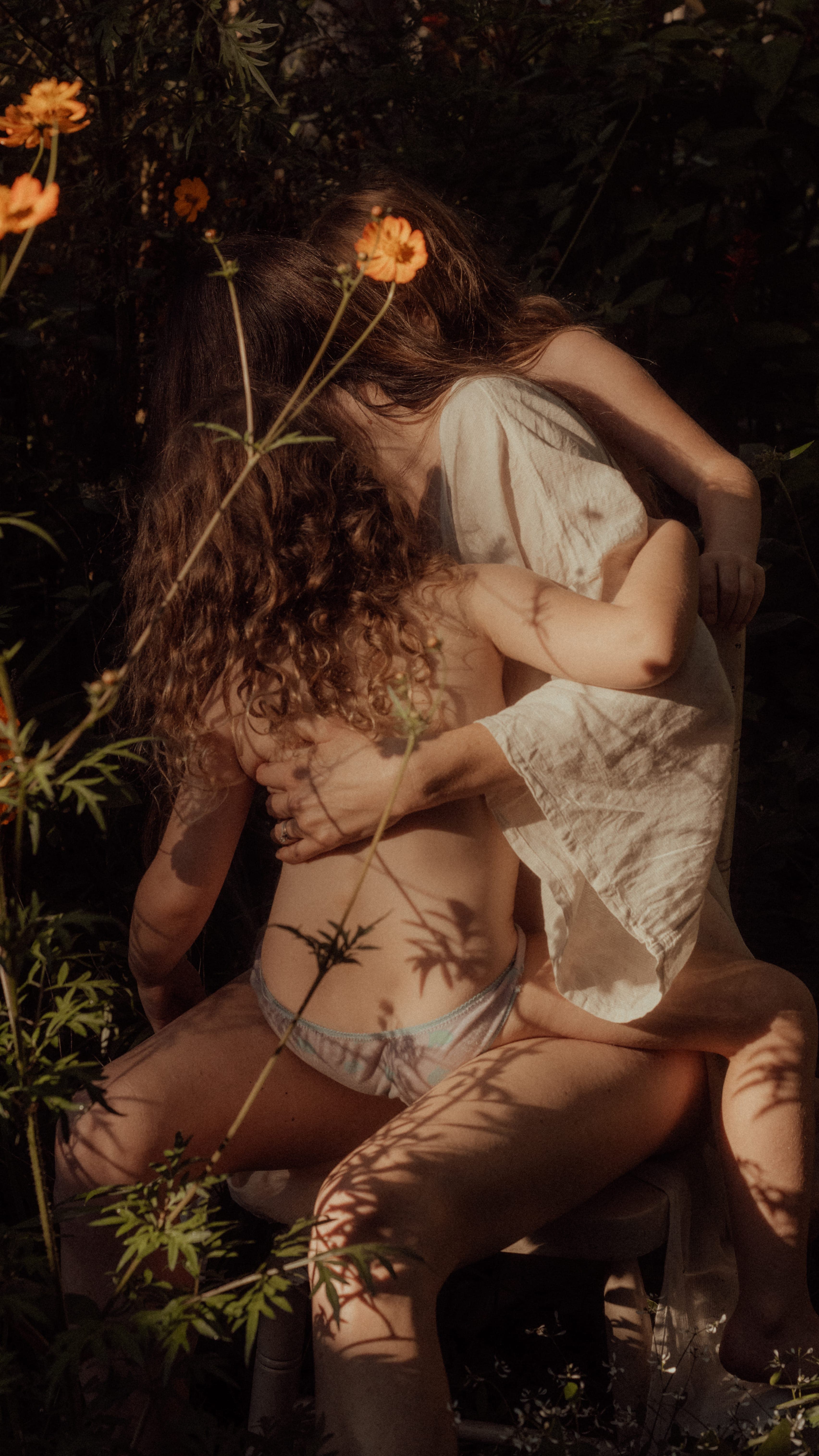 Tani and her daughters